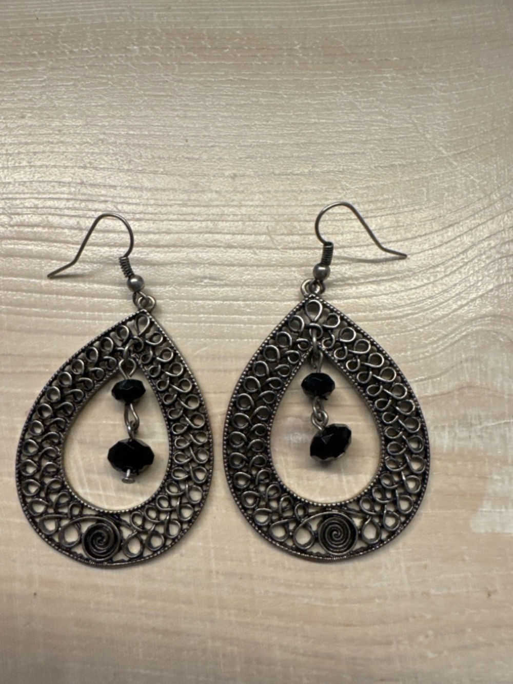 Earrings - Picture 2 of 4